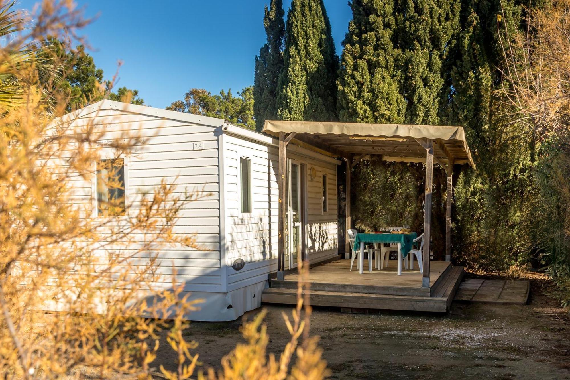 Отель Camping L'Oasis Et California Ле Баркарес Номер фото